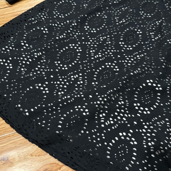 Black lace dress 6x/7 - Picture 3 of 7